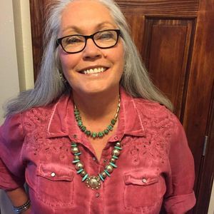 Meet your Posher, Paula